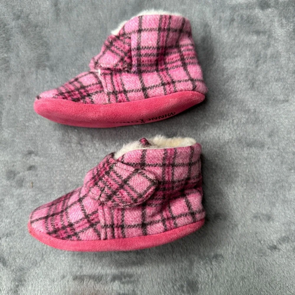 Minnetonka Slipper Boots Toddler Girls Sz 3 Pink Plaid Faux Fur Wool Lined Cozy
